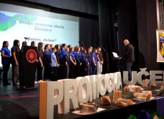 U Tuzli obilježen Svjetski dan Roma, dodijeljene stipendije za 51 učenika