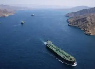 Iran: Hormuški moreuz ostat će zatvoren dok SAD ne isplati štetu Hormuški zaljev