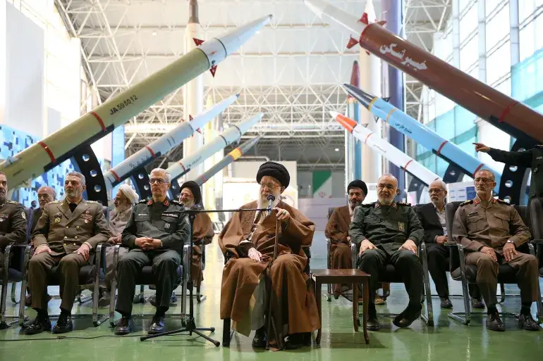 Iran Iran, Revolucionarna garda