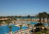 Hurgada iz Tuzle: Evo šta smo otkrili o ljetovanju u Egiptu bez skrivenih troškova Hurgada iz Tuzle resort sa bazenima i pogledom na more