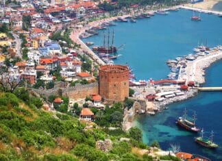 Antalijska rivijera: More, sunce i priče koje traju dva milenijuma