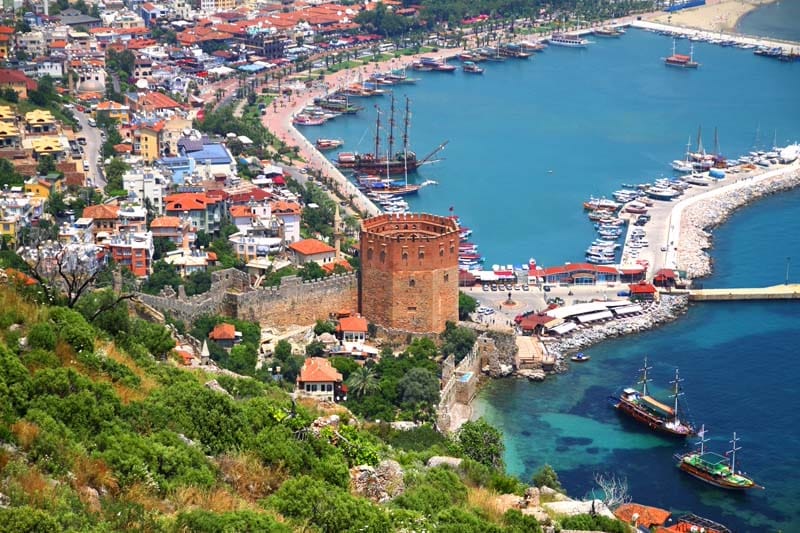 antalya Antalijska rivijera: More, sunce i priče koje traju dva milenijuma