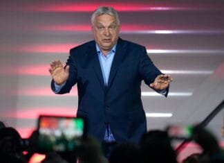 Politico: Orbanov poraz može izazvati političke potrese u Washingtonu i Moskvi Orban