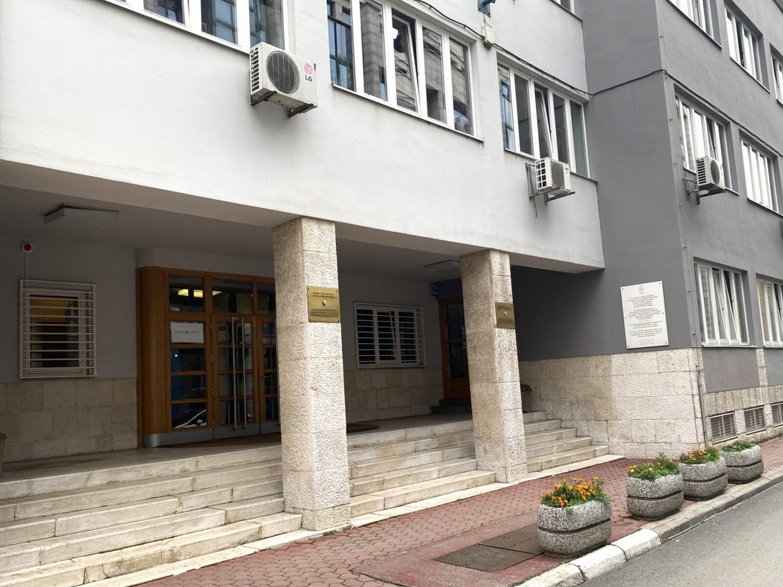 cik bih Tri žalbe na odluku CIK-a BiH o kupovini biometrijske opreme