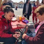 Povodom Svjetskog dana zdravlja Crveni križ Tuzla organizovao savjetovanje i mjerenje pritiska i šećera