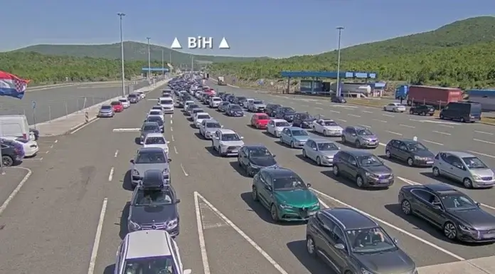 Pojačan saobraćaj širom BiH: Gužve na cestama i granicama i ovog ponedjeljka