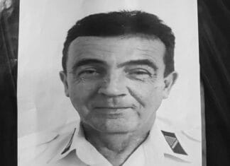 Preminuo Suhi Karlo, jedan od prvih branilaca Tuzle i pripadnik manevarske čete policije Preminuo Suhi Karlo, jedan od prvih branilaca Tuzle i pripadnik manevarske čete policije