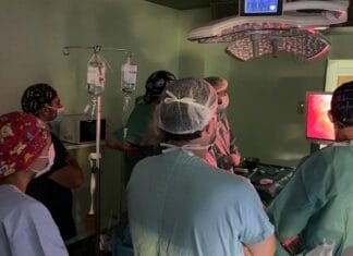 Hirurški tim UKC Tuzla izveo prvu samostalnu laparoskopsku operaciju slezene