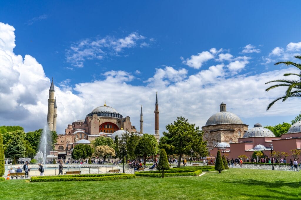 Global Design Forum se po prvi put održava u Istanbulu od 13. do 16. maja, uz podršku muzeja Victoria & Albert iz Londona.