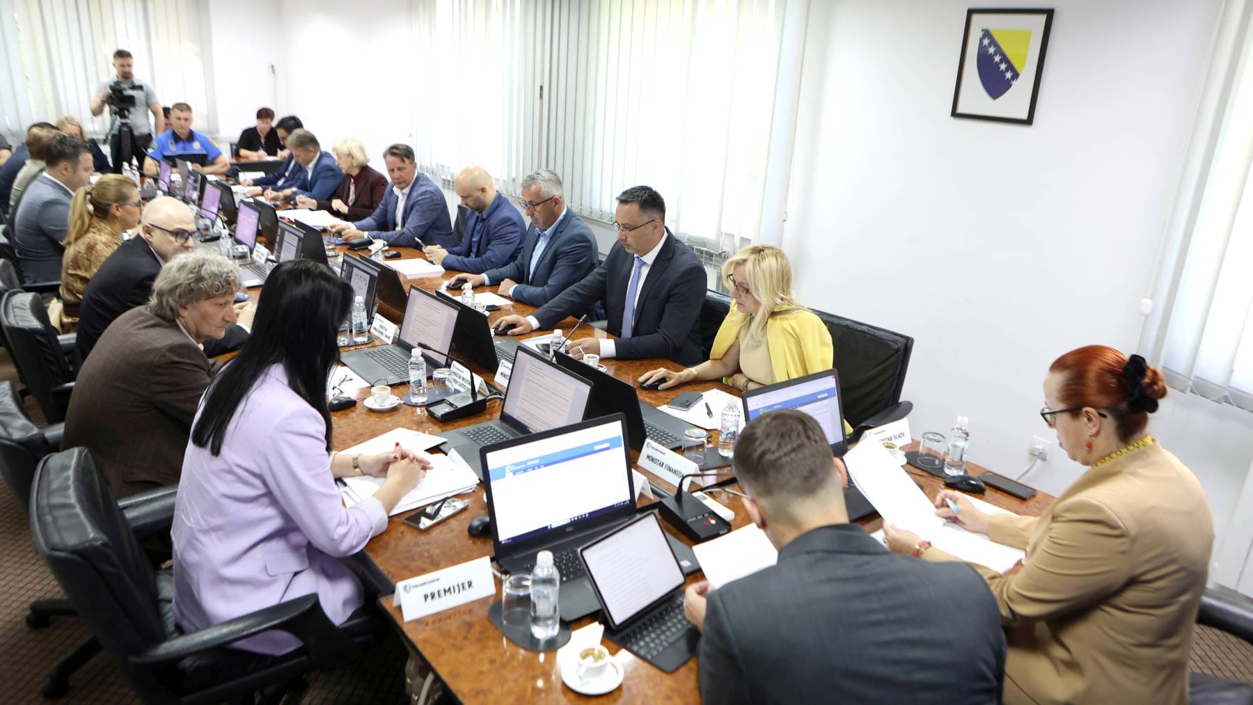Sjednica Vlade TK 02 12 05 2026 Utvrđen prijedlog izmjena Zakona o izvršenju Budžeta TK za 2026. godinu