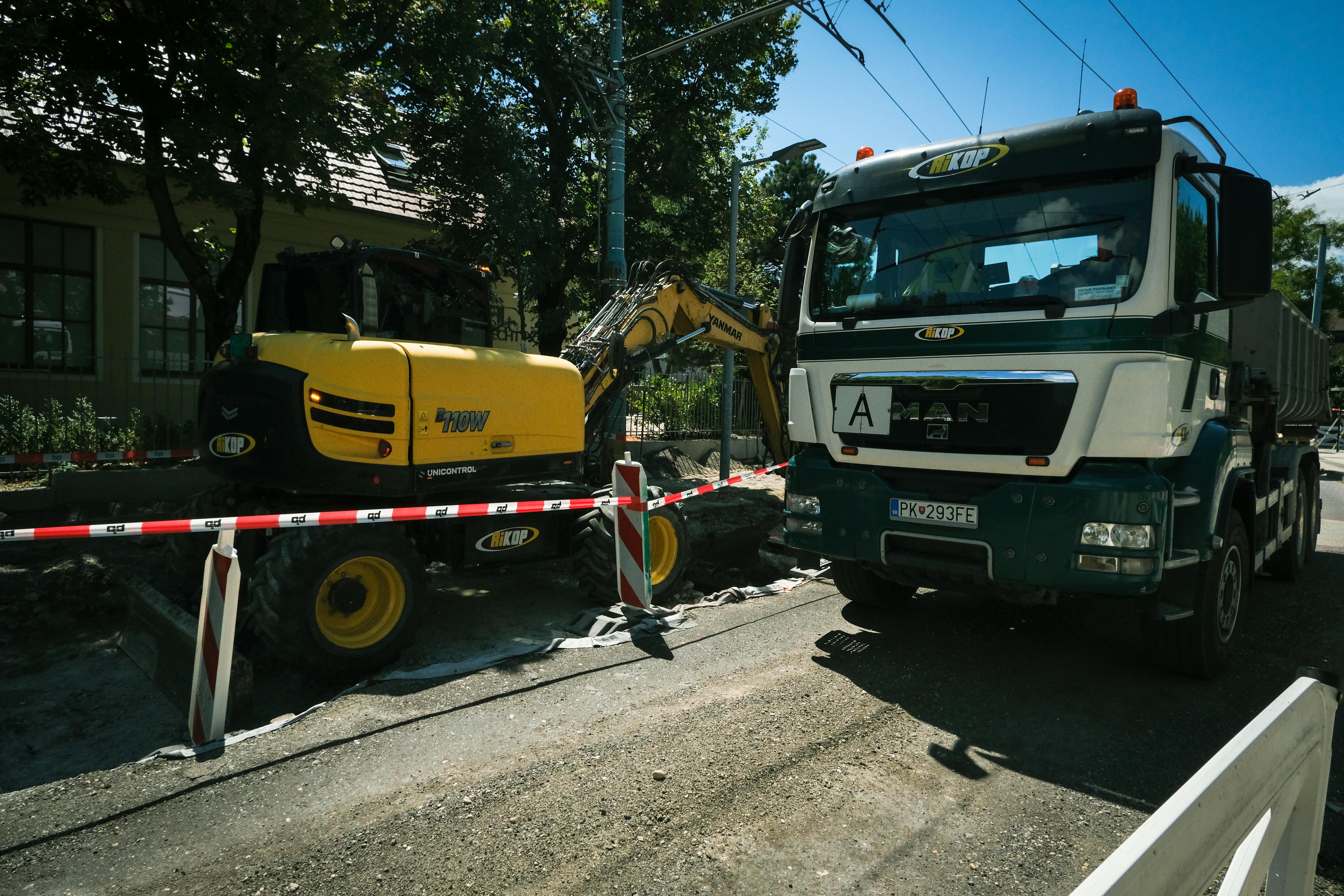 U Tuzli će danas biti povremeno obustavljan saobraćaj zbog sanacije klizišta