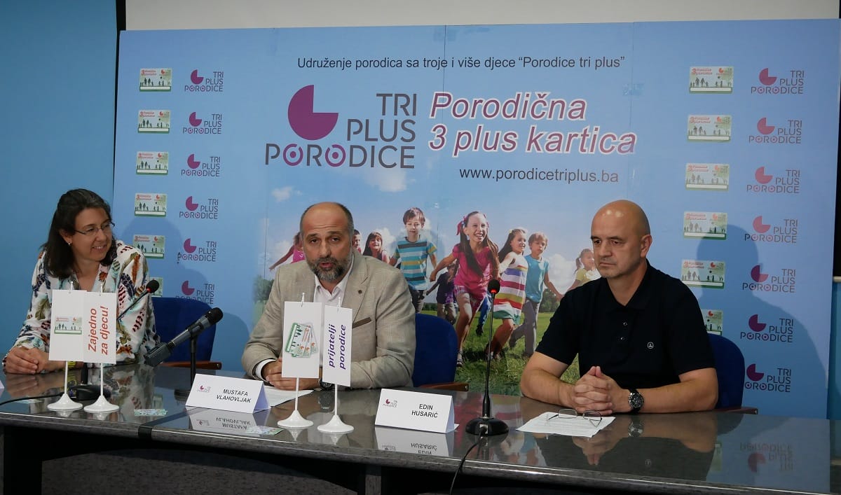 porodice tri plus