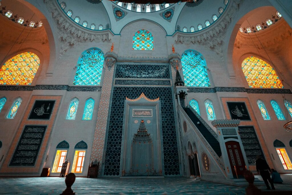  Veličanstvene džamije koje morate posjetiti u Istanbulu