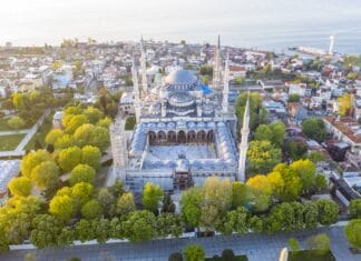 Veličanstvene džamije koje morate posjetiti u Istanbulu Veličanstvene džamije koje morate posjetiti u Istanbulu
