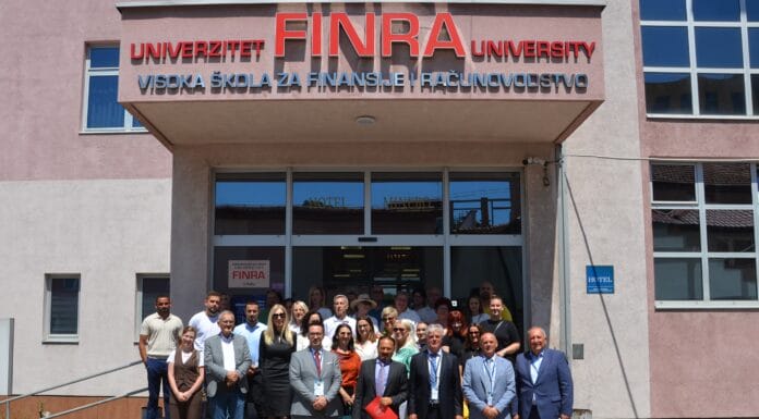 Na Univerzitetu FINRA Tuzla održana promocija knjige i panel diskusija o budućnosti računovodstvene profesije u BiH