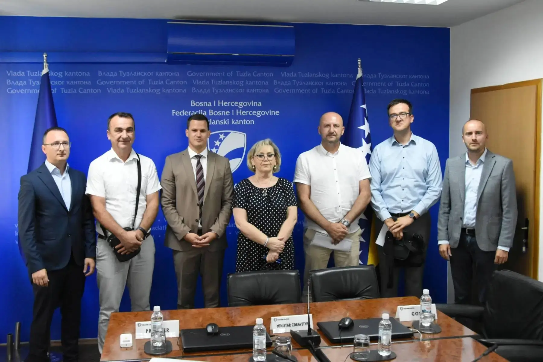Potpisivanje ugovora 08 19 06 2026 (1)