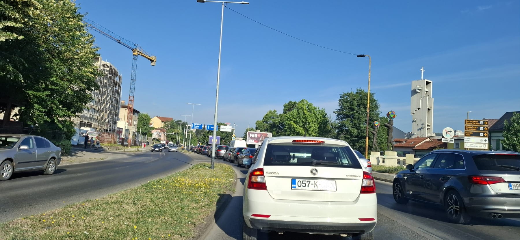 Protest autoškola: Kilometarske kolone na tuzlanskim ulicama