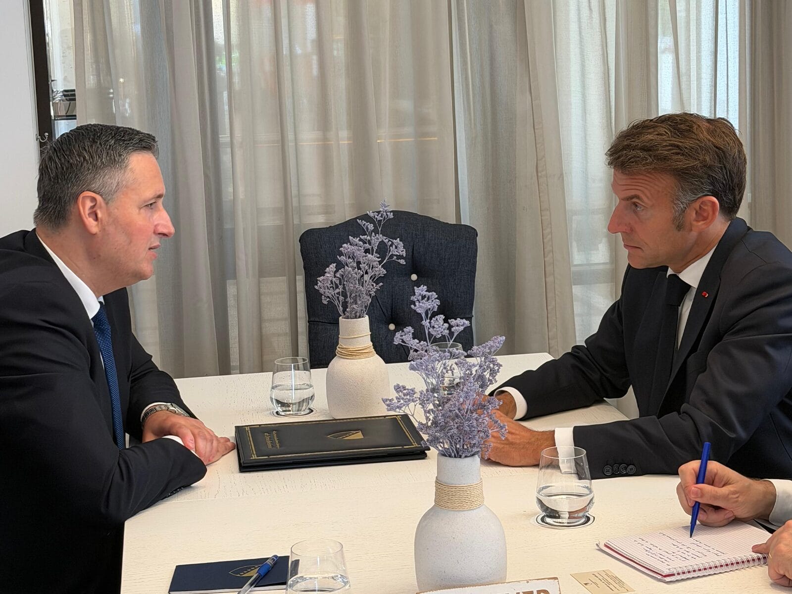 Bećirović i Macron razgovarali o stabilnosti BiH i evropskom putu