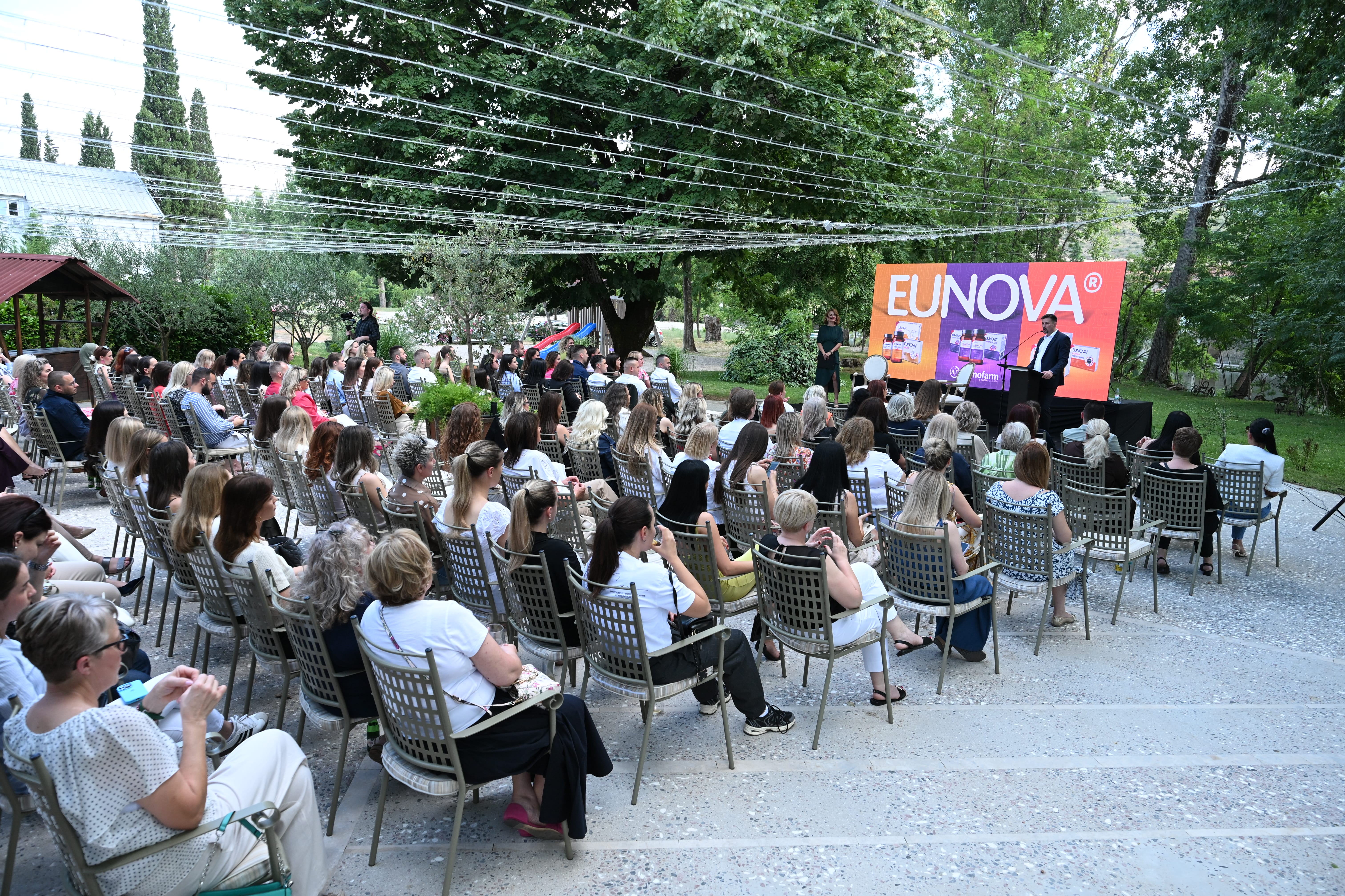 eunova