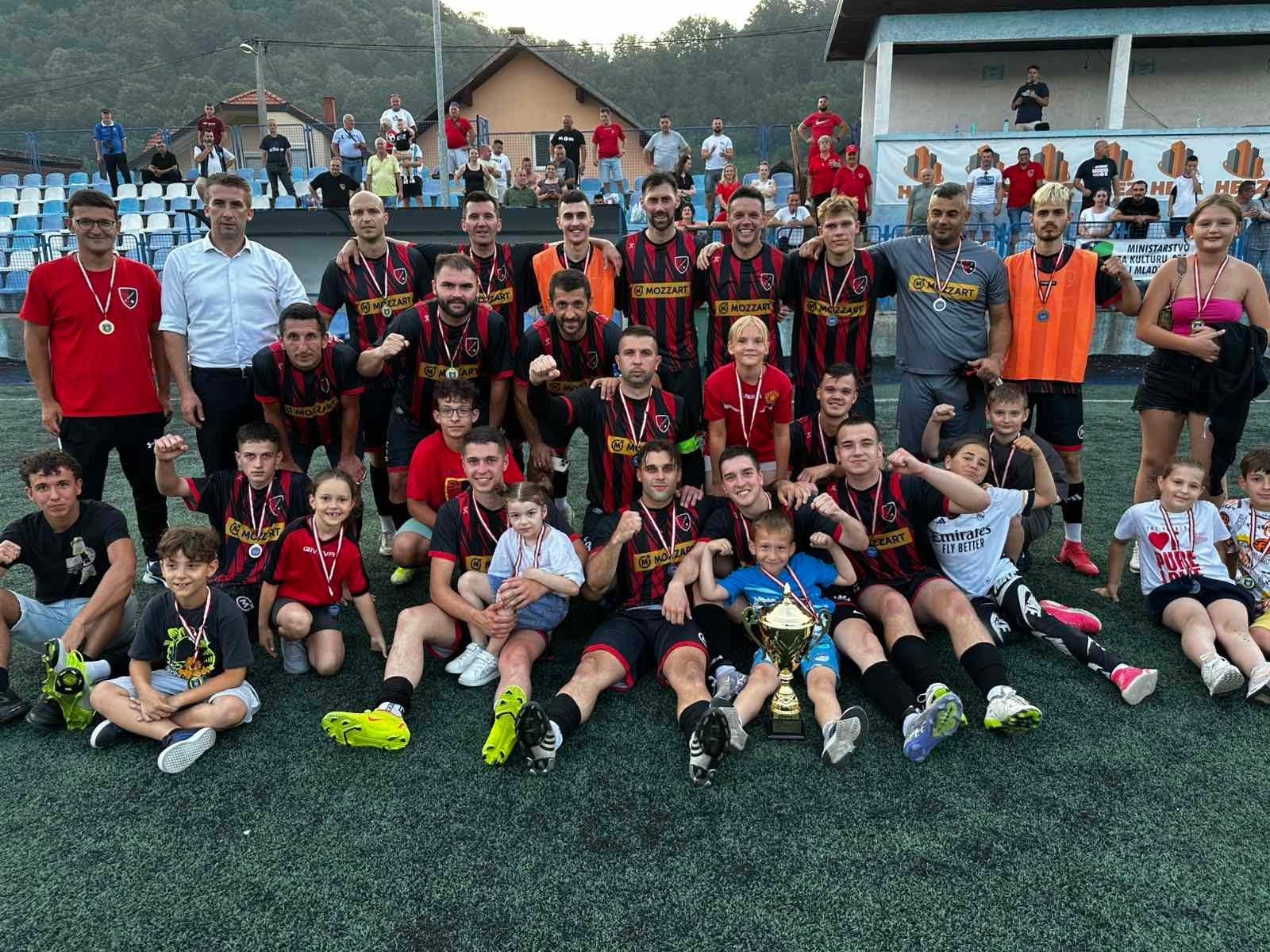 fk mladost solina