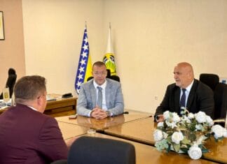 Konzul Republike Hrvatske Ivan Bandić posjetio Općinu Banovići Konzul Republike Hrvatske Ivan Bandić posjetio je Općinu Banovići