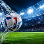 Argentina nakon velikog preokreta savladala Egipat i izborila četvrtfinale Mundijala Rezultati SP, lopta u mreži na osvijetljenom fudbalskom stadionu