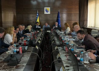 Od 1. jula počinje podnošenje zahtjeva za verifikaciju stare devizne štednje Vlada FBiH ograničila marže na gorivo: Odluka važi 90 dana