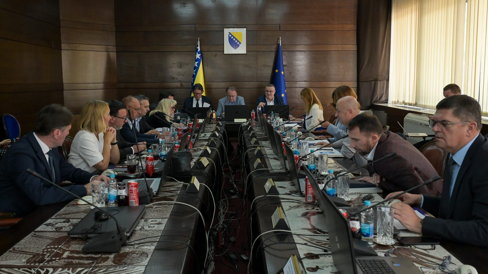 sjednica_1 Vlada FBiH ograničila marže na gorivo: Odluka važi 90 dana