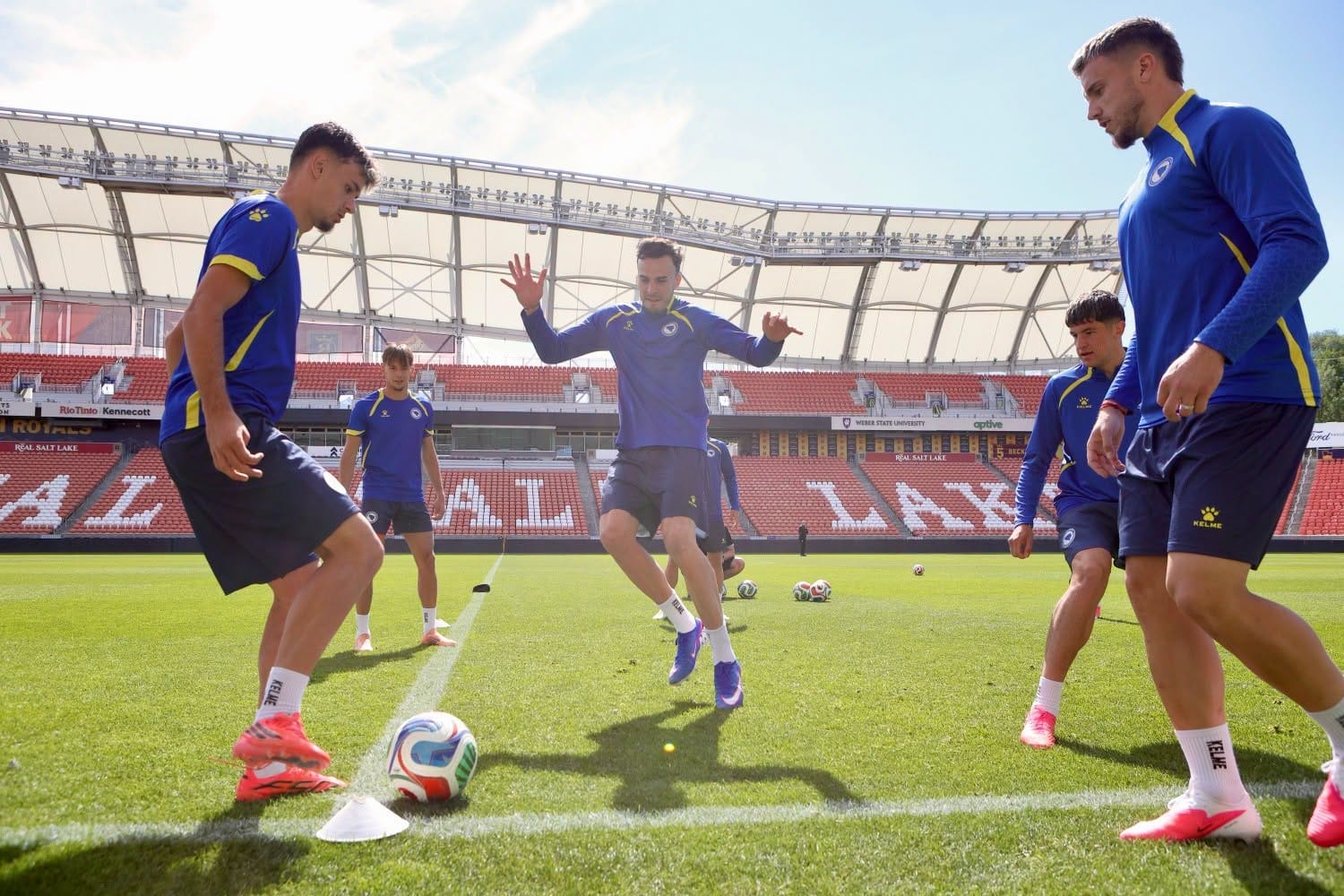 Zmajevi odradili trening pred put u San Jose i duel sa SAD-om/ Foto: FS BIH
