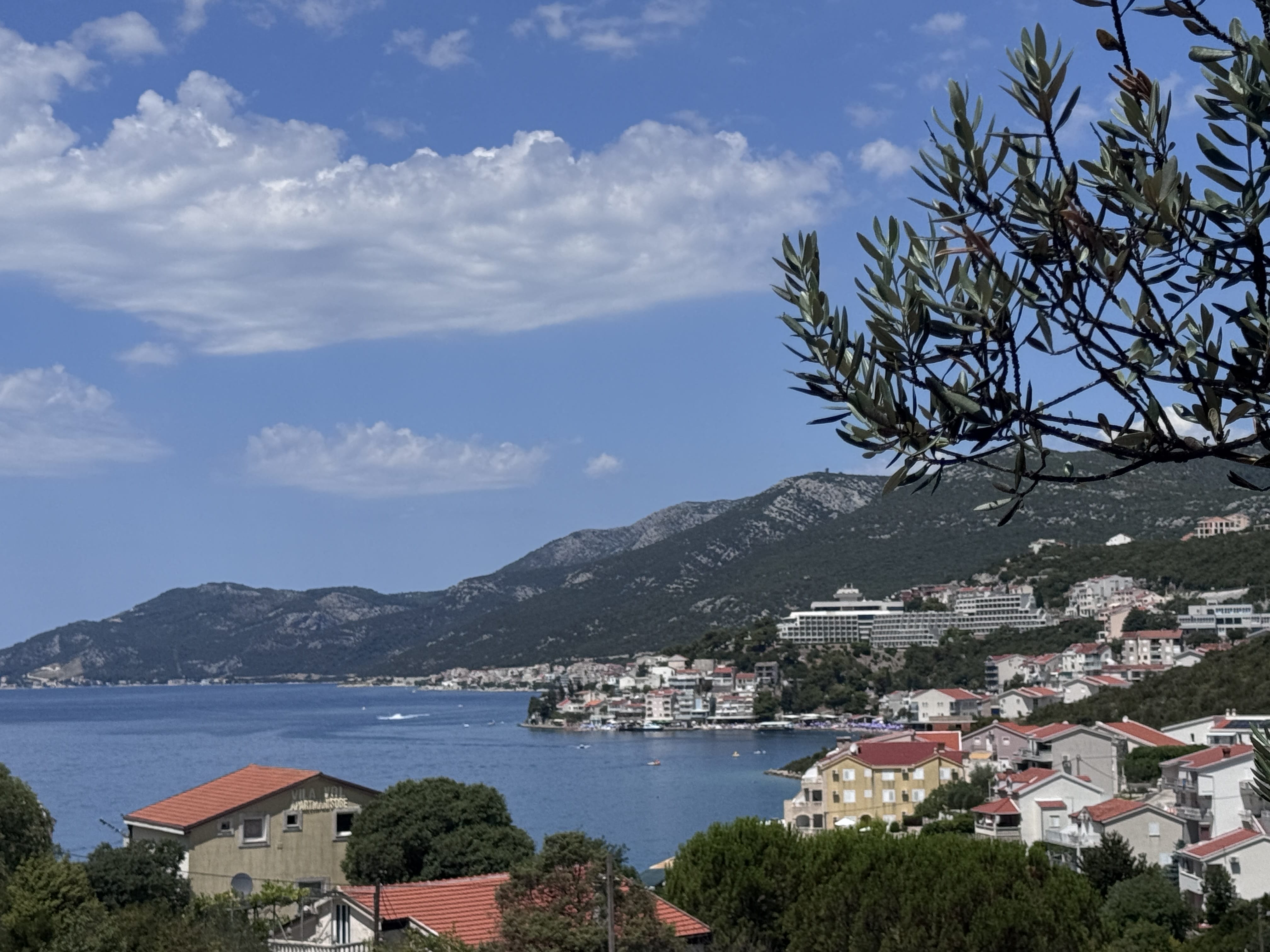 Neum Neum
