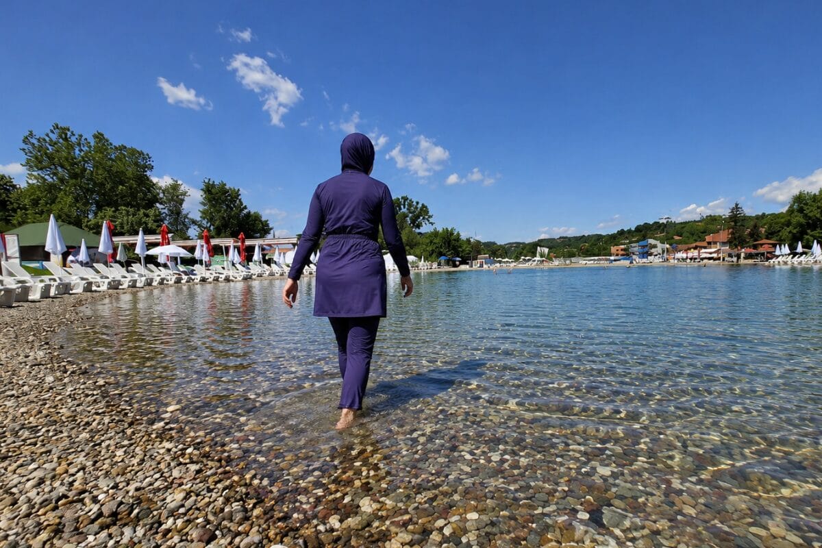 burkini panonsko Burkini na Panonici: Menadžment ima osam dana za izmjenu Kućnog reda