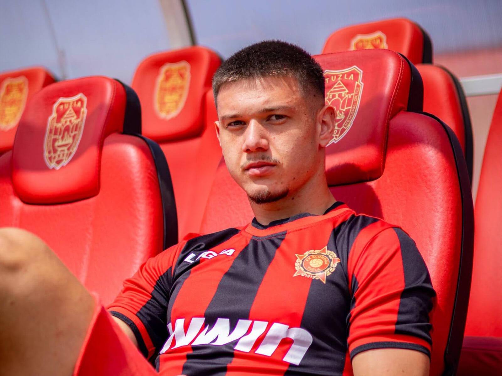 Adin Husejinović ostaje u FK Sloboda