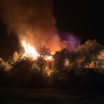 Požar kod Kladnja i dalje van kontrole, izgorjelo više od 30 hektara šume