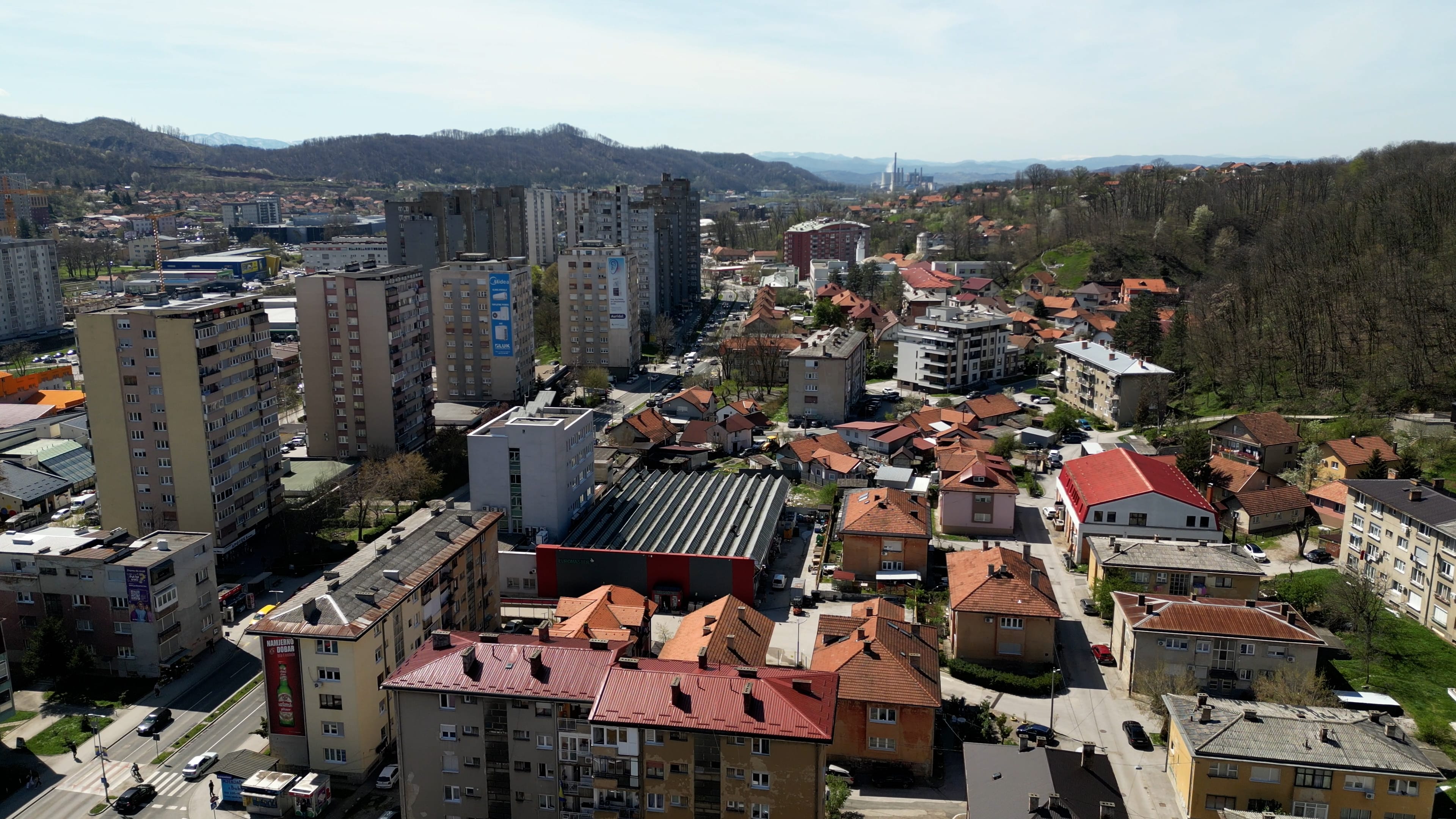 Tuzla dron, dron, Tuzla prirodni pad stanovništva u TK; Tuzla dron, dron, Tuzla