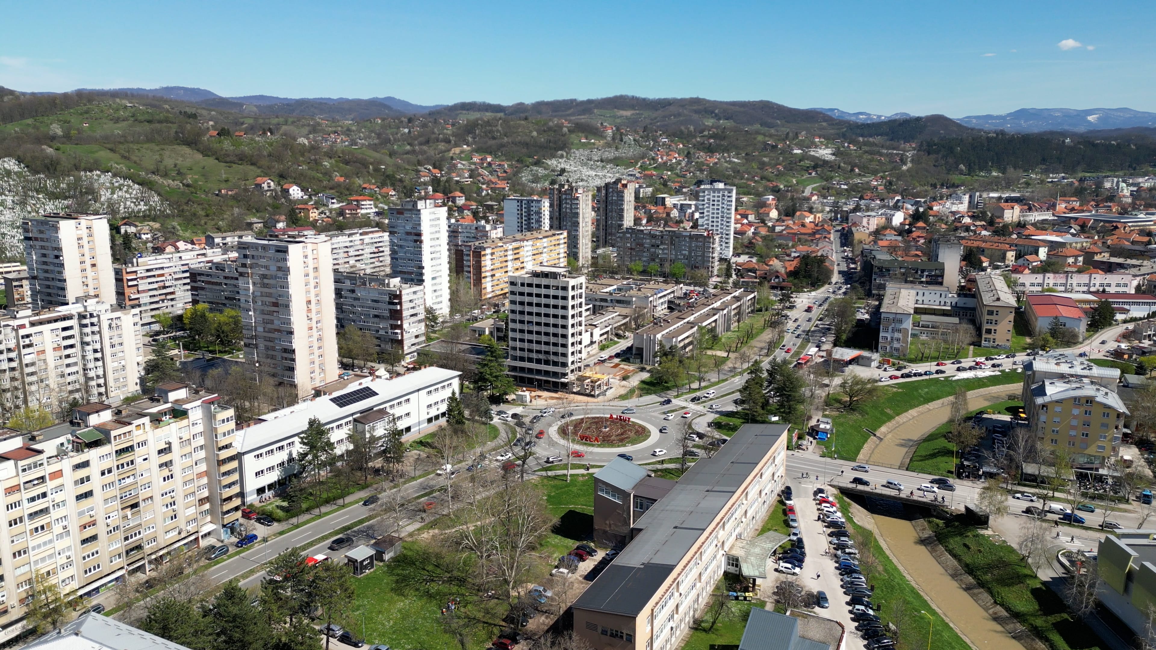 Tuzla dron, dron, Tuzla Tuzla dron, dron, Tuzla