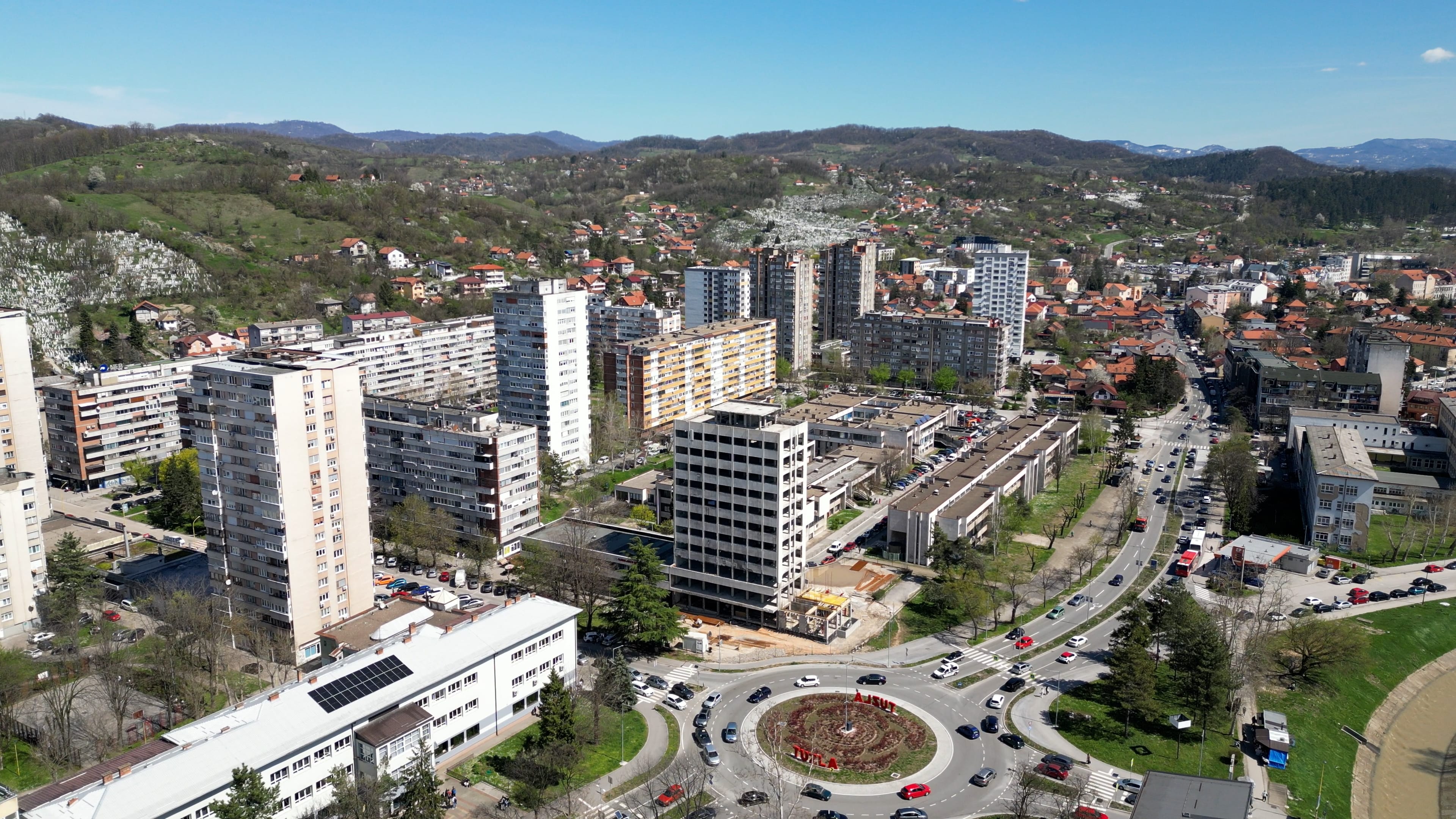 Tuzla dron, dron, Tuzla