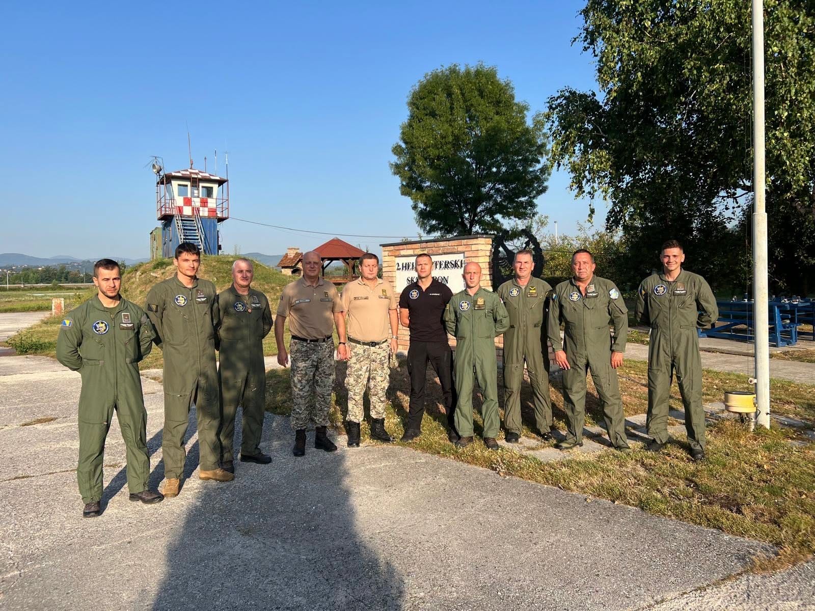 OS BIH 3 Helikopteri OS BiH angažovani na gašenju požara kod Konjica i Jajca