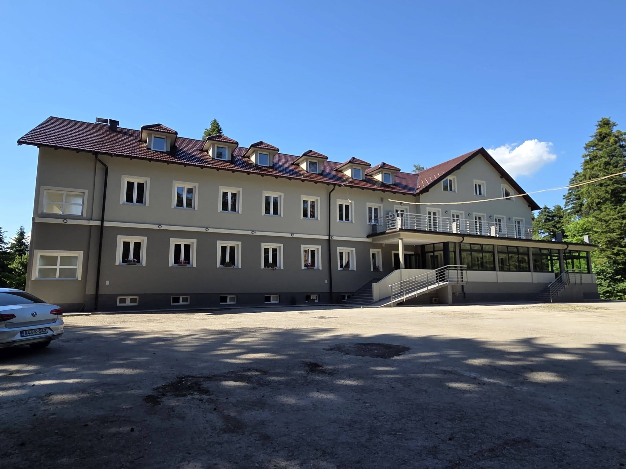 Svatovac Dom Svatovac dobio novo lice: Mjesto sa sedam decenija dugom pričom ponovo otvorilo vrata