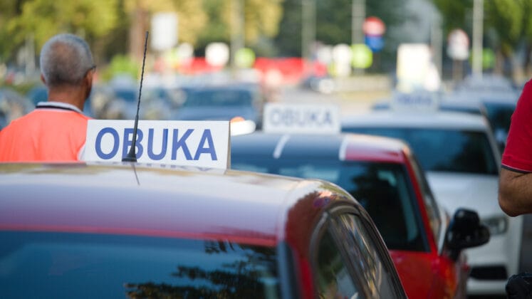 Auto&scaron;kole, vozači