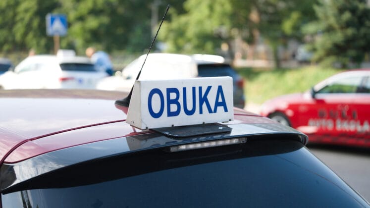 Auto&scaron;kole, vozači