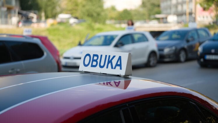 Auto&scaron;kole, vozači
