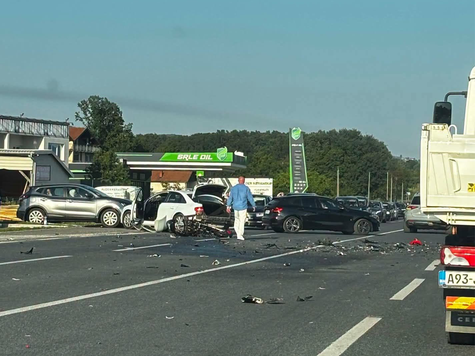 nesreca vukovije Saobraćajna nesreća na pisti: Potpuna obustava saobraćaja