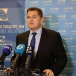 U FBiH nema prijavljenih slučajeva virusa Zapadnog Nila: Građanima upućeni savjeti za zaštitu Federaciji Bosne i Hercegovine zasad nema prijavljenih slučajeva zaraze virusom Zapadnog Nila, potvrdio je direktor Zavoda za javno zdravstvo FBiH dr. Siniša Skočibušić.