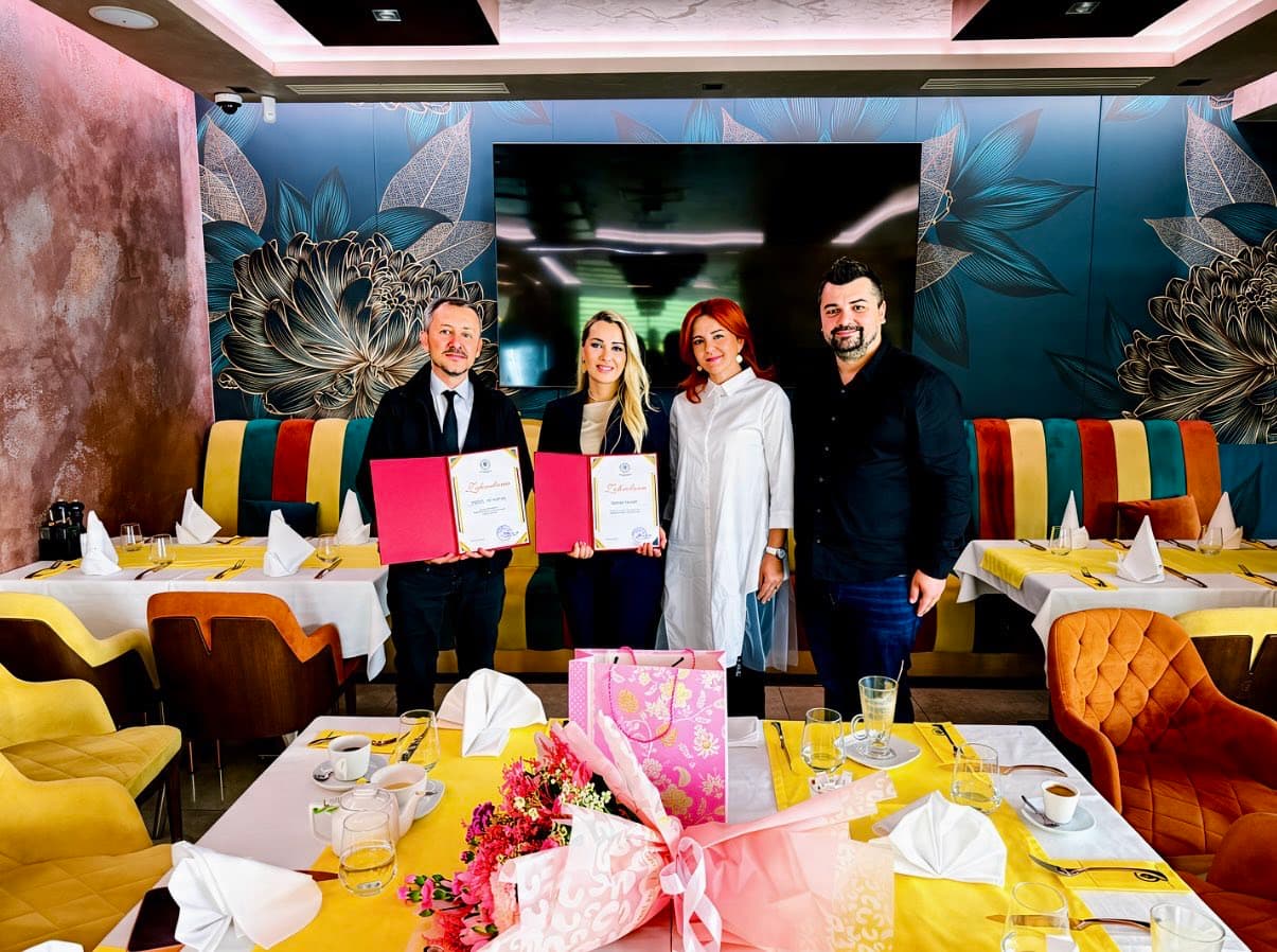 ADU Tuzla donacija Donacija Akademiji dramskih umjetnosti Tuzla za bolje uslove studiranja