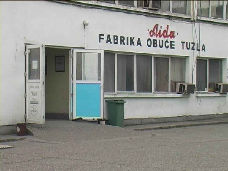 Aida-INTRAL-Fabrika-obuce-INSERTI.avi_snapshot_04.00.134 Uvezivanje staža za 48 radnika šest privrednih društava u TK