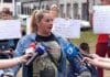 Roditelji protestovali ispred UKC-a Tuzla, traže više specijalista za djecu Roditelji protestovali ispred UKC-a Tuzla, traže više specijalista za djecu