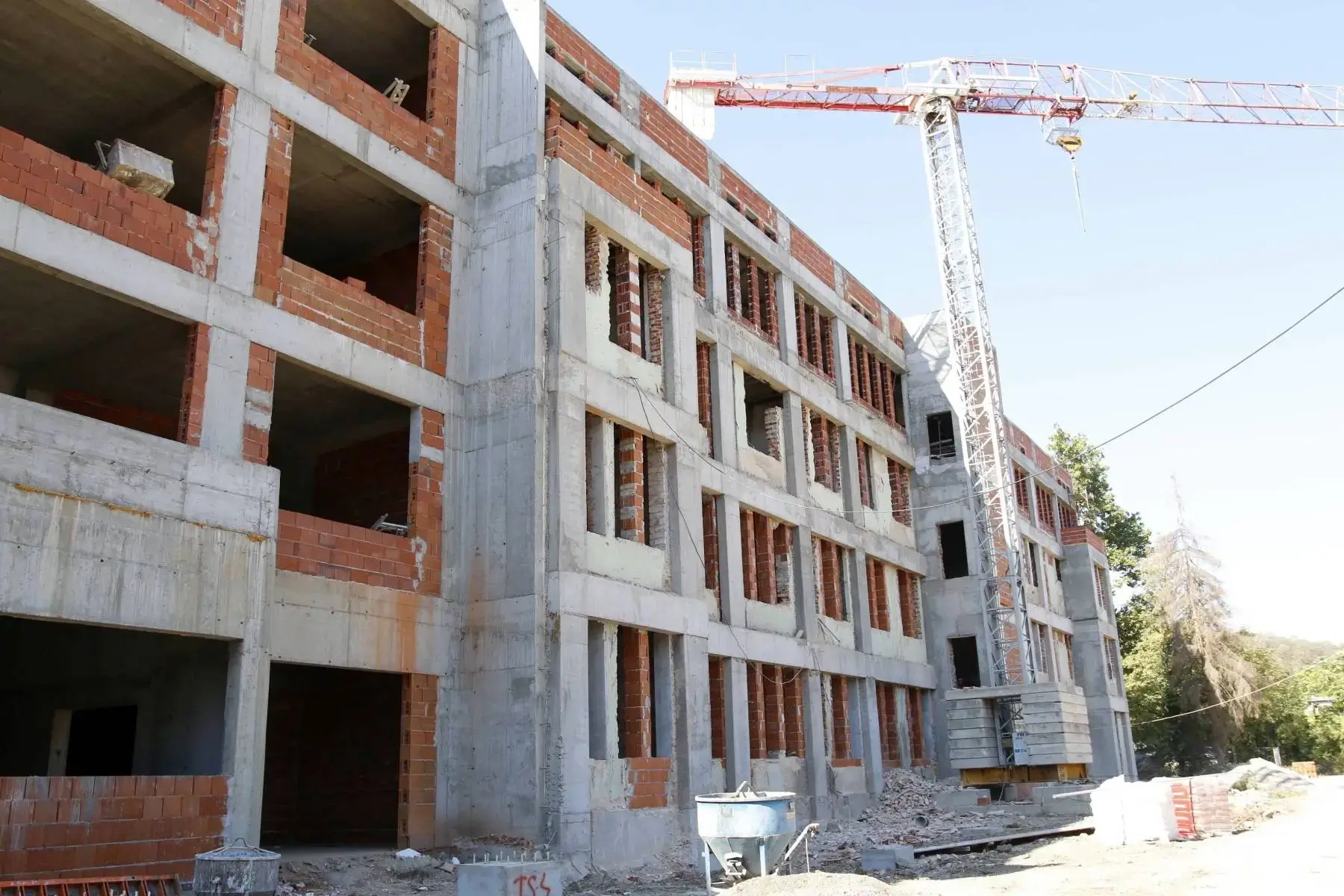 Kampus obilazak 04 30 09 2026 Četiri fakulteta dobit će nove prostore u Kampusu Univerziteta u Tuzli