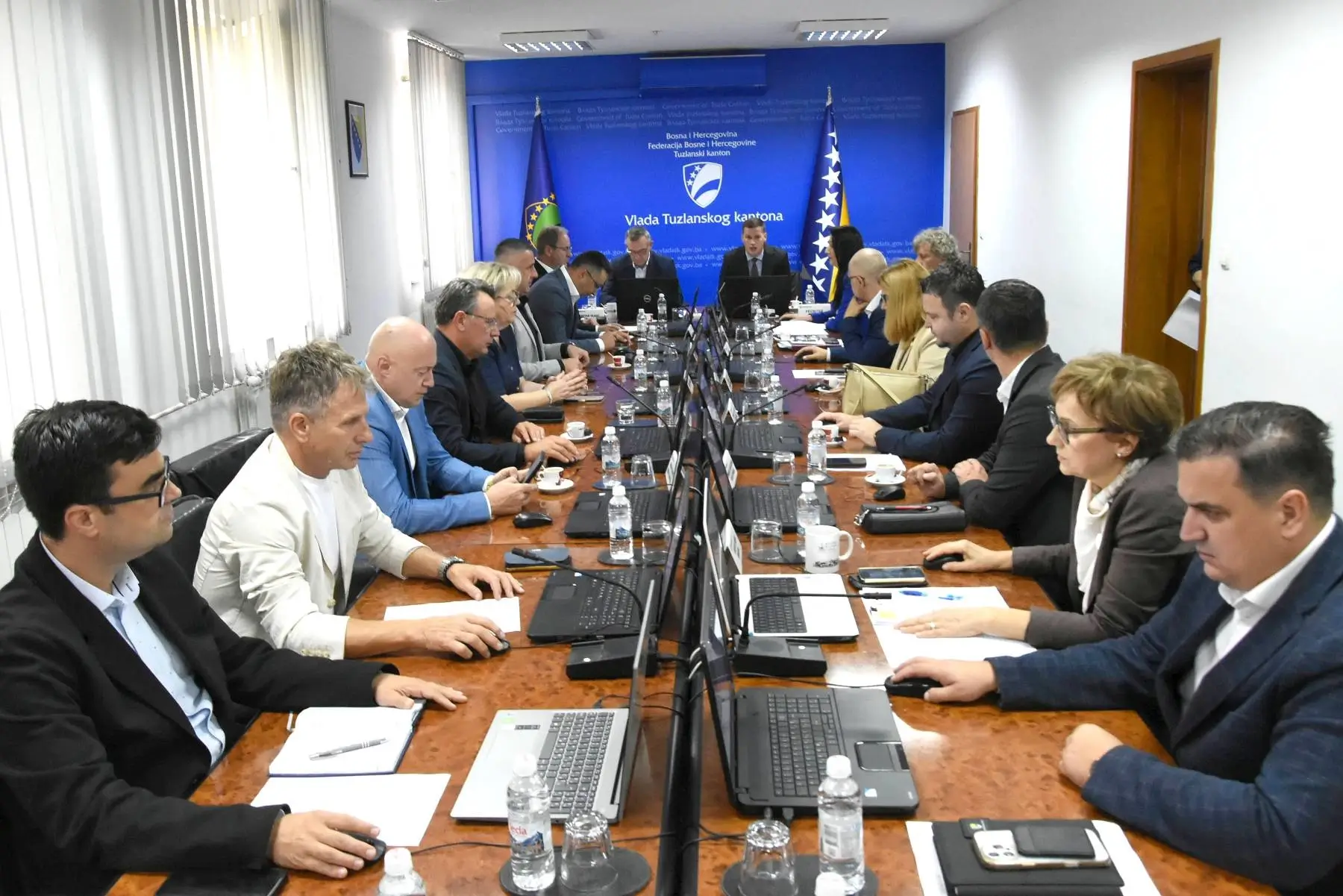 Sjednica Vlade TK 01 15 09 2026 Podrška nerazvijenim općinama TK: Vlada rasporedila 3 miliona KM