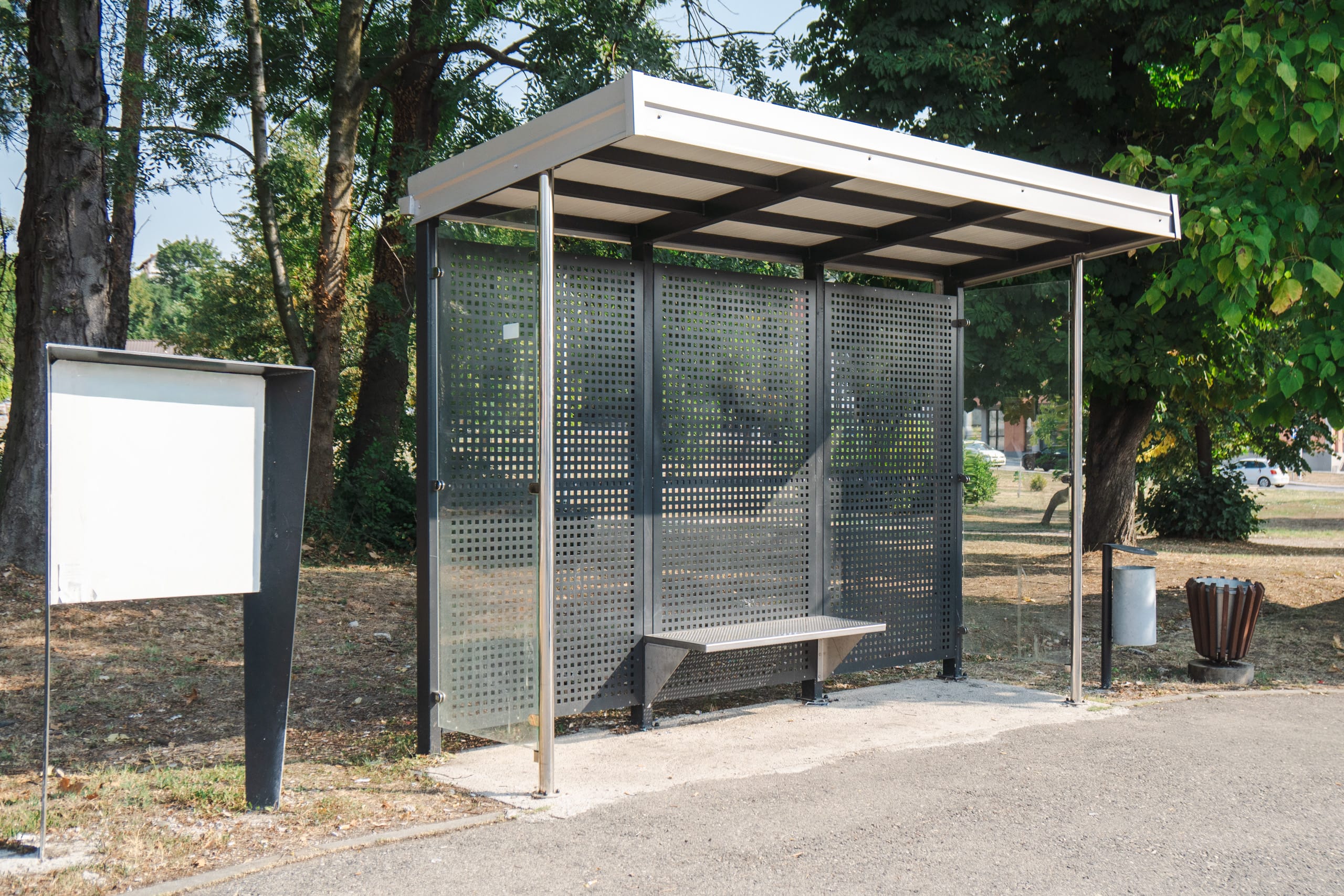 autobuske Tuzla dobija autobuske nadstrešnice na još 16 lokacija