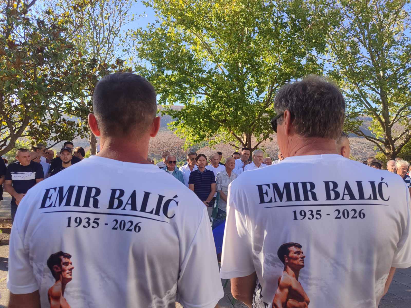 Mostar se oprostio od Emira Balića, legende Starog mosta